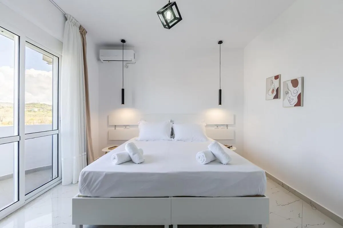Bright Modern Apartment With Balcony Views Golem  Golem (Tirana)